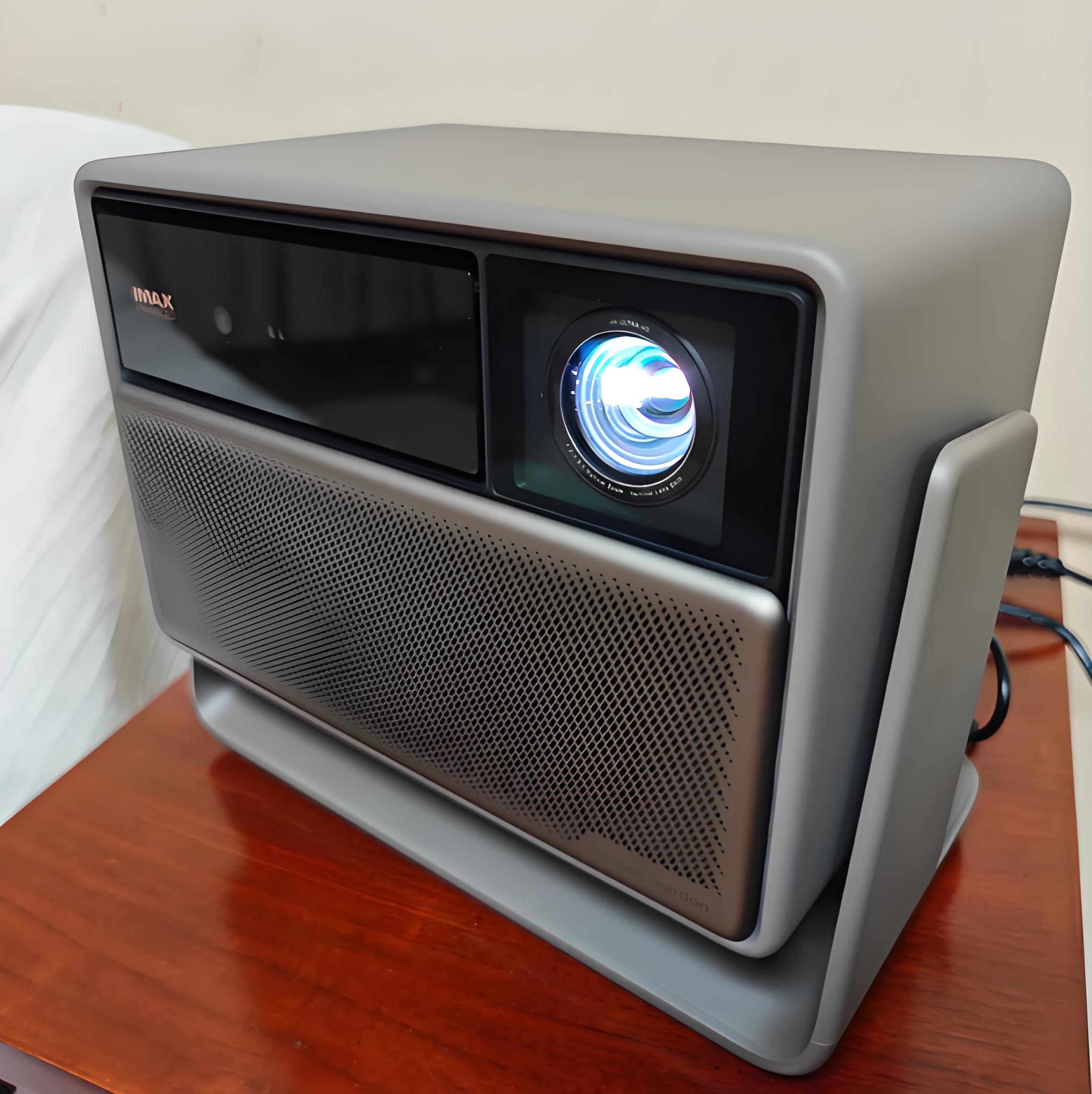 Projecteur Cinéma Triple Laser - Home Cinema Imax avis et prix
